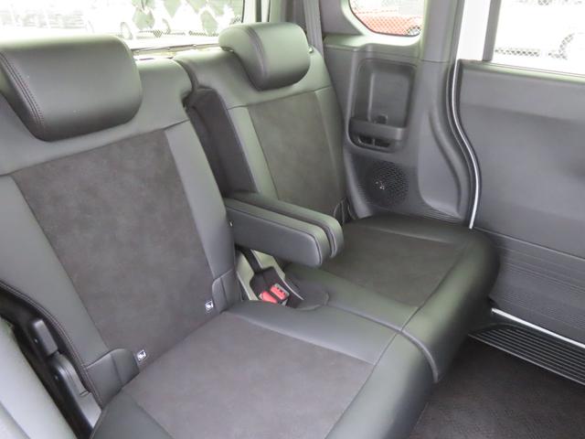 Ｎ－ＢＯＸカスタム ターボ　認定中古車　電子制御パーキングブレーキ　両側パワースライドドア　シートヒーター　純正ナビ　ＥＴＣ　クルーズコントロール　バックカメラ　純正アルミホイール　フルセグ　ＵＳＢ接続　Ｂｌｕｅｔｏｏｔｈ対応（21枚目）