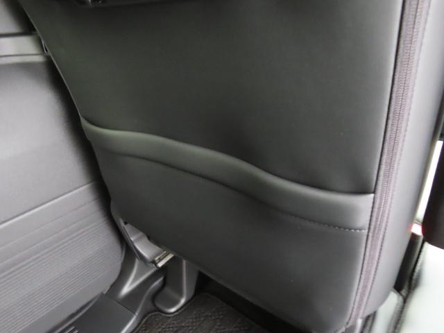 Ｎ－ＢＯＸカスタム ターボ　認定中古車　電子制御パーキングブレーキ　両側パワースライドドア　シートヒーター　純正ナビ　ＥＴＣ　クルーズコントロール　バックカメラ　純正アルミホイール　フルセグ　ＵＳＢ接続　Ｂｌｕｅｔｏｏｔｈ対応（23枚目）