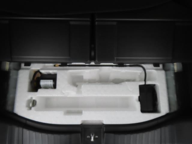 Ｎ－ＢＯＸカスタム ターボ　認定中古車　電子制御パーキングブレーキ　両側パワースライドドア　シートヒーター　純正ナビ　ＥＴＣ　クルーズコントロール　バックカメラ　純正アルミホイール　フルセグ　ＵＳＢ接続　Ｂｌｕｅｔｏｏｔｈ対応（52枚目）