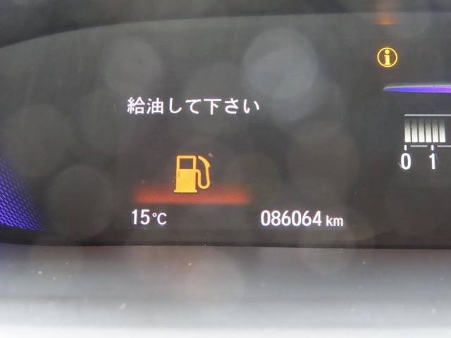 ステップワゴンスパーダ スパーダホンダセンシング車いす仕様車２列目乗車タイプ　認定中古車　スロープ　両側パワースライドドア　１０インチ純正ナビ　バックカメラ　ＥＴＣ　福祉車両　クルーズコントロール　純正アルミホイール　フルセグ　ＣＤ／ＤＶＤ　ＵＳＢ接続　Ｂｌｕｅｔｏｏｔｈ対応（35枚目）