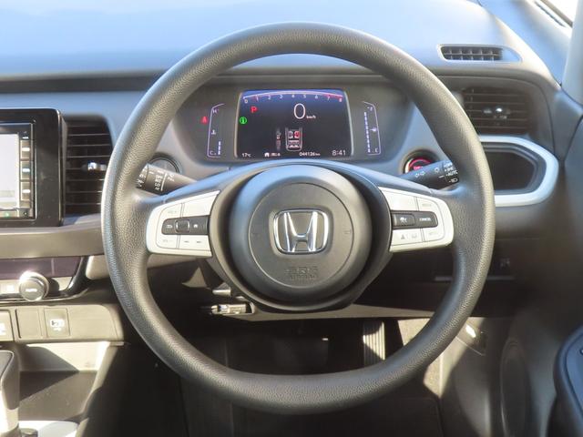 フィット ホーム 認定中古車 電子制御パーキングブレーキ 純正ナビ バックカメラ ETC ドライブレコーダー クルーズコントロール 障害物センサー イモビライザー レンタカーアップ CD USB Bluetooth対応(21枚目)