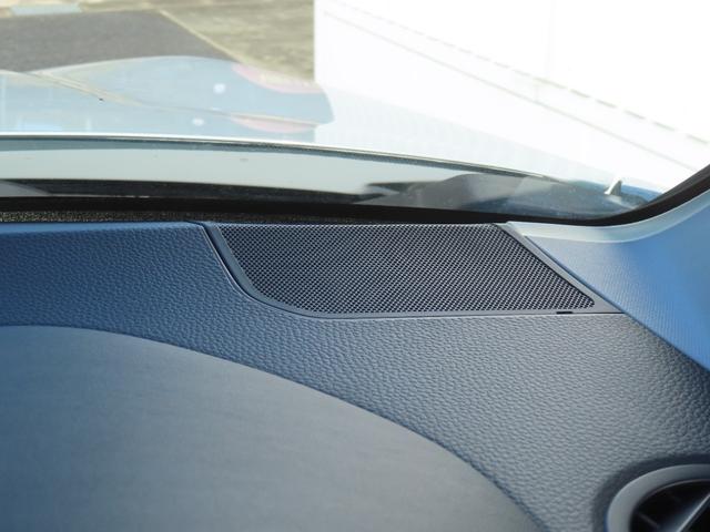 ヴェゼル ｅ：ＨＥＶＺ　認定中古車　ステアリングヒーター　電子制御パーキングブレーキ　シートヒーター　純正９インチナビ　バックカメラ　ＥＴＣ　クルーズコントロール　イモビライザー　純正アルミホイール　フルセグ　ＣＤ／ＤＶＤ（53枚目）