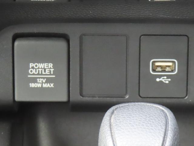 フィット ベーシック　認定中古車　電子制御パーキングブレーキ　純正ナビ　バックカメラ　ＥＴＣ　ドライブレコーダー　クルーズコントロール　ホンダセンシング　障害物センサー　ＣＤ　ＵＳＢ　Ｂｌｕｅｔｏｏｔｈ　レンタカーアップ（31枚目）