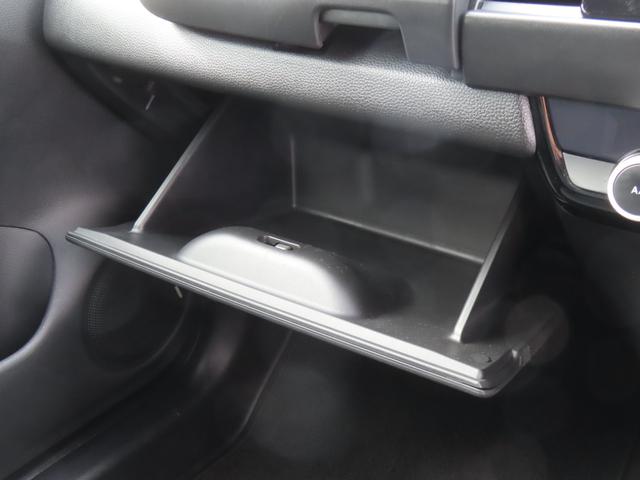 フィット ベーシック　認定中古車　電子制御パーキングブレーキ　純正ナビ　バックカメラ　ＥＴＣ　ドライブレコーダー　クルーズコントロール　ホンダセンシング　障害物センサー　ＣＤ　ＵＳＢ　Ｂｌｕｅｔｏｏｔｈ　レンタカーアップ（37枚目）