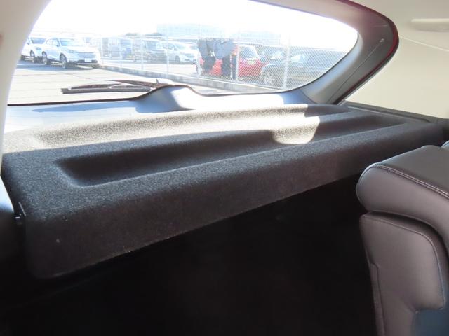 ヴェゼル ハイブリッドＺ・ホンダセンシング　認定中古車　ドライビングポジションシステム　電子制御パーキングブレーキ　シートヒーター　８インチ純正ナビ　バックカメラ　ＥＴＣ　ドライブレコーダー　クルーズコントロール　イモビライザー　電動シート（28枚目）