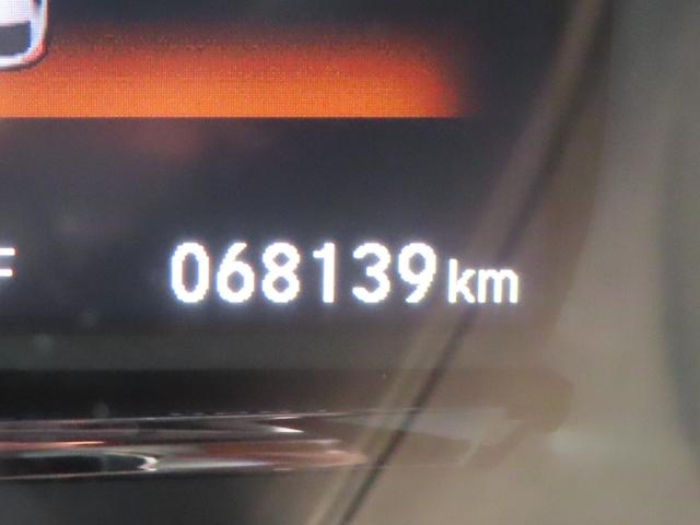 ヴェゼル ハイブリッドＺ・ホンダセンシング　認定中古車　ドライビングポジションシステム　電子制御パーキングブレーキ　シートヒーター　８インチ純正ナビ　バックカメラ　ＥＴＣ　ドライブレコーダー　クルーズコントロール　イモビライザー　電動シート（38枚目）