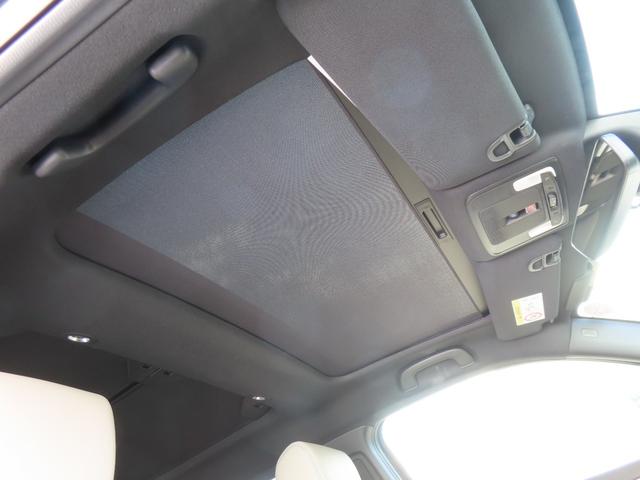 ヴェゼル ｅ：ＨＥＶＺ・ＰＬａＹパッケージ　認定中古車　スタイリングヒーター　サンルーフ　電子制御パーキングブレーキ　ブラインドスポットモニター　ホンダコネクト対応ナビ　シートヒーター　全周囲カメラ　ＥＴＣ　前後ドライブレコーダー（9枚目）