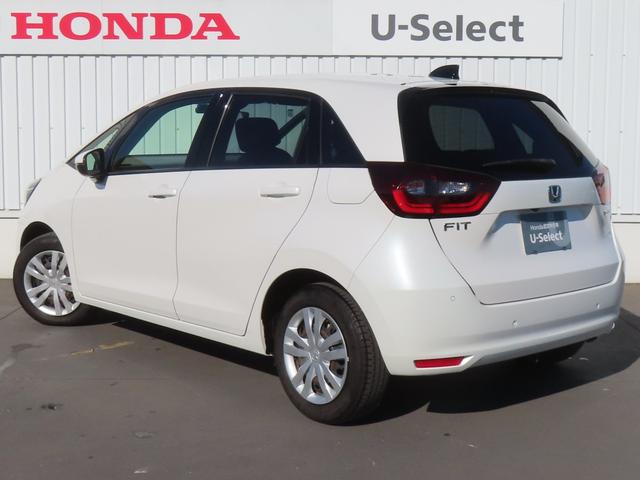 フィット ｅ：ＨＥＶホーム　認定中古車　電子制御パーキングブレーキ　純正ナビ　ＥＴＣ　バックカメラ　ドライブレコーダー　クルーズコントロール　障害物センサー　ＣＤ再生　ＵＳＢ接続　Ｂｌｕｅｔｏｏｔｈ対応　レンタカーアップ（56枚目）