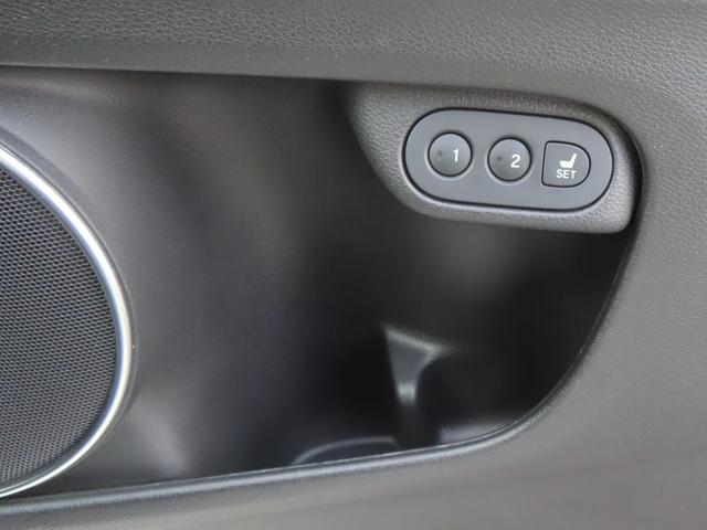 ヴェゼル ハイブリッドＺ・ホンダセンシング　認定中古車　ドライビングポジションシステム　電子制御パーキングブレーキ　８インチ純正ナビ　シートヒーター　ＥＴＣ　バックカメラ　ドライブレコーダー　イモビライザー　フルセグ　ＣＤ／ＤＶＤ再生（50枚目）