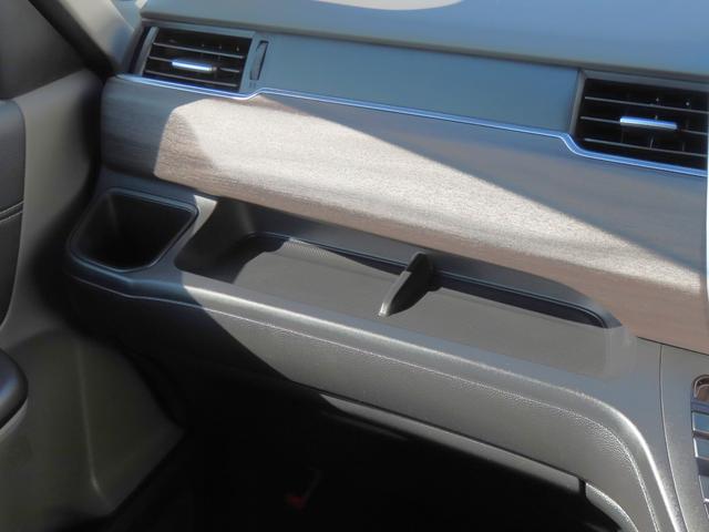 フリード Ｇ・ホンダセンシング　認定中古車　両側パワースライドドア　９インチ純正ナビ　バックカメラ　ＥＴＣ　クルーズコントロール　イモビライザー　ＡＢＳ　ＶＳＡ　純正アルミホイール　フルセグ　ＣＤ／ＤＶＤ再生　Ｂｌｕｅｔｏｏｔｈ対応（44枚目）