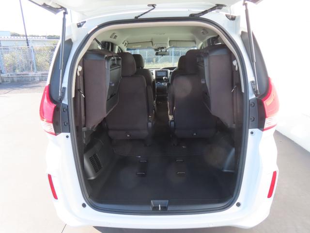 フリード Ｇ・ホンダセンシング　認定中古車　両側パワースライドドア　シートヒーター　純正ナビ　バックカメラ　ＥＴＣ　前後ドライブレコーダー　クルーズコントロール　イモビライザー　フルセグ　ＣＤ／ＤＶＤ再生　ＵＳＢ　Ｂｌｕｅｔｏｏｔｈ（24枚目）