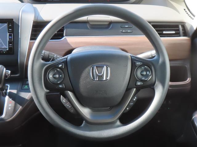 フリード Ｇ・ホンダセンシング　認定中古車　両側パワースライドドア　シートヒーター　純正ナビ　バックカメラ　ＥＴＣ　前後ドライブレコーダー　クルーズコントロール　イモビライザー　フルセグ　ＣＤ／ＤＶＤ再生　ＵＳＢ　Ｂｌｕｅｔｏｏｔｈ（26枚目）