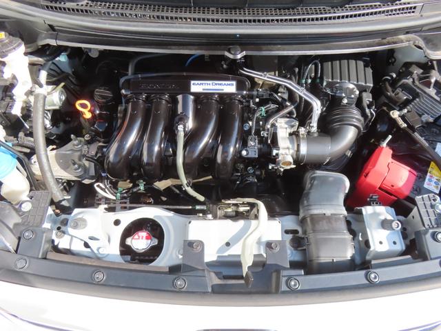 フリード Ｇ・ホンダセンシング　認定中古車　両側パワースライドドア　シートヒーター　純正ナビ　バックカメラ　ＥＴＣ　前後ドライブレコーダー　クルーズコントロール　イモビライザー　フルセグ　ＣＤ／ＤＶＤ再生　ＵＳＢ　Ｂｌｕｅｔｏｏｔｈ（60枚目）