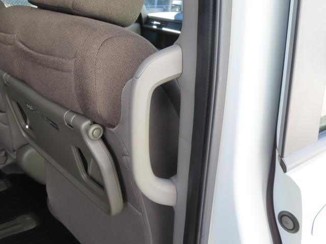 ステップワゴン Ｇ　認定中古車　リア席モニター　両側パワースライドドア　クルーズコントロール　社外ナビ　ＥＴＣ　バックカメラ　イモビライザー　アイドリングストップ　フルセグ　ＣＤ／ＤＶＤ　ＵＳＢ　Ｂｌｕｅｔｏｏｔｈ対応（23枚目）