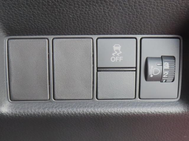 フィット ｅ：ＨＥＶホームブラックスタイル　認定中古車　電子制御パーキングブレーキ　９インチ純正ナビ　バックカメラ　ＥＴＣ　クルーズコントロール　イモビライザー　純正アルミホイール　ＡＢＳ　フルセグ　ＣＤ／ＤＶＤ　ＵＳＢ　Ｂｌｕｅｔｏｏｔｈ対応（38枚目）