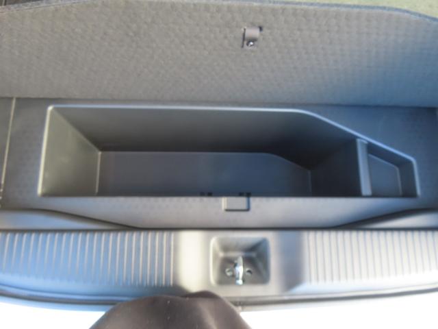 ヴェゼル ｅ：ＨＥＶＺ　認定中古車ステアリングヒーター電子制御パーキングブレーキホンダコネクト対応ナビシートヒーターＥＴＣクルーズコントロールイモビライザー障害物センサーフルセグＵＳＢＢｌｕｅｔｏｏｔｈ（28枚目）