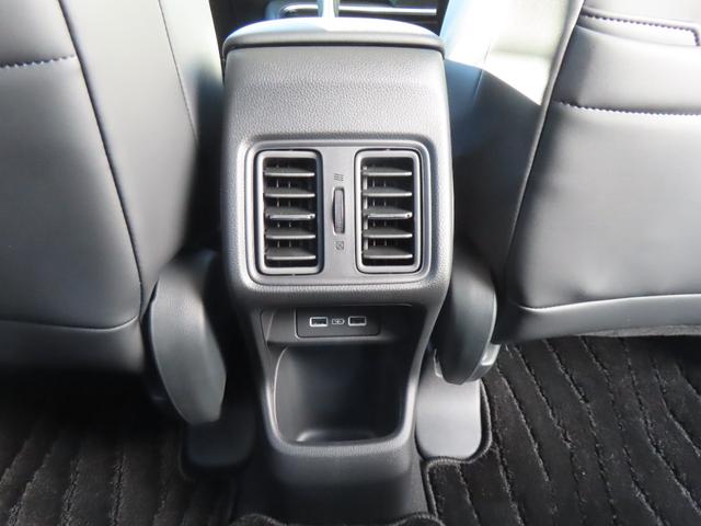 ヴェゼル ｅ：ＨＥＶＺ　認定中古車ステアリングヒーター電子制御パーキングブレーキホンダコネクト対応ナビシートヒーターＥＴＣクルーズコントロールイモビライザー障害物センサーフルセグＵＳＢＢｌｕｅｔｏｏｔｈ（39枚目）