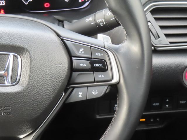 アコード ＥＸ　認定中古車　電子制御パーキング　シートヒーター　クルーズコントロール　純正ナビ　バックカメラ　ドライブレコーダー　ＥＴＣ　電動シート　ＡＢＳ　フルセグ　ＣＤ／ＤＶＤ再生　ＵＳＢ　Ｂｌｕｅｔｏｏｔｈ対応（9枚目）