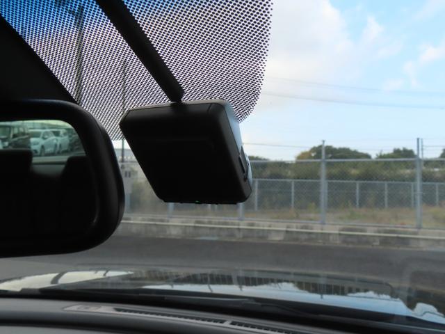 アコード ＥＸ　認定中古車　電子制御パーキング　シートヒーター　クルーズコントロール　純正ナビ　バックカメラ　ドライブレコーダー　ＥＴＣ　電動シート　ＡＢＳ　フルセグ　ＣＤ／ＤＶＤ再生　ＵＳＢ　Ｂｌｕｅｔｏｏｔｈ対応（19枚目）