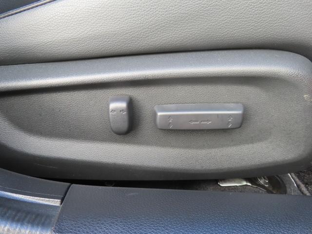 シビック ハッチバック　認定中古車　サンルーフ　電子制御パーキングブレーキ　クルーズコントロール　純正ナビ　ＥＴＣ　バックカメラ　ナビ連動型前後ドライブレコーダー　ＵＳＢ　Ｂｌｕｅｔｏｏｔｈ対応（32枚目）