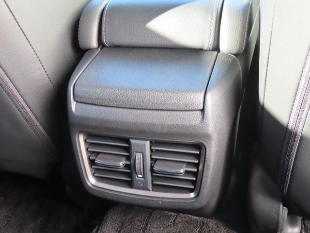 シビック ハッチバック　認定中古車　サンルーフ　電子制御パーキングブレーキ　クルーズコントロール　純正ナビ　ＥＴＣ　バックカメラ　ナビ連動型前後ドライブレコーダー　ＵＳＢ　Ｂｌｕｅｔｏｏｔｈ対応（35枚目）