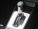 【シフトノブ】手のひらにフィットするシフトノブ。スレや大きな傷もなく綺麗な状態です。