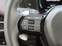 ｅ：ＨＥＶＺ　認定中古車　ステアリングヒーター　ドライビングポジションシステム　電子制御パーキングブレーキ　ブラインドスポットモニター　ホンダコネクト対応ナビ　シートヒーター　全周囲カメラ　ＥＴＣ　電動シート（34枚目）