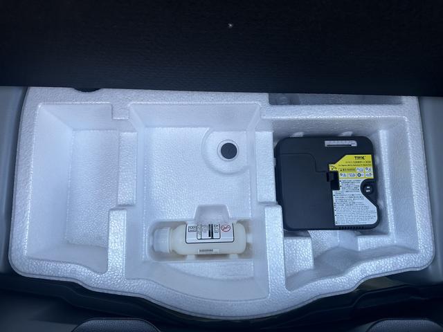 G 8インチディスプレイオーディオ Bluetooth 全周囲カメラ プリクラッシュセーフティー オートハイビーム プッシュスタート スマートキー(17枚目)