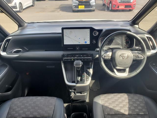 ヴォクシー Ｓ－Ｚ　ナビ　フルセグ　バックカメラ　Ｂｌｕｅｔｏｏｔｈ　ＥＴＣ２．０　両側電動スライドドア　ドラレコ　ＴＳＳ　クルーズコントロール　シートヒーター　ＬＥＤヘッドライト　純正１７インチＡＷ　スマートキー（17枚目）