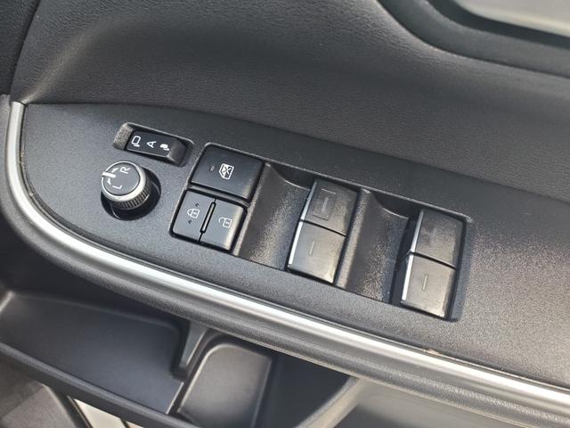 ヴォクシー Ｓ－Ｚ　ナビ　フルセグ　バックカメラ　Ｂｌｕｅｔｏｏｔｈ　ＥＴＣ２．０　両側電動スライドドア　ドラレコ　ＴＳＳ　クルーズコントロール　シートヒーター　ＬＥＤヘッドライト　純正１７インチＡＷ　スマートキー（31枚目）