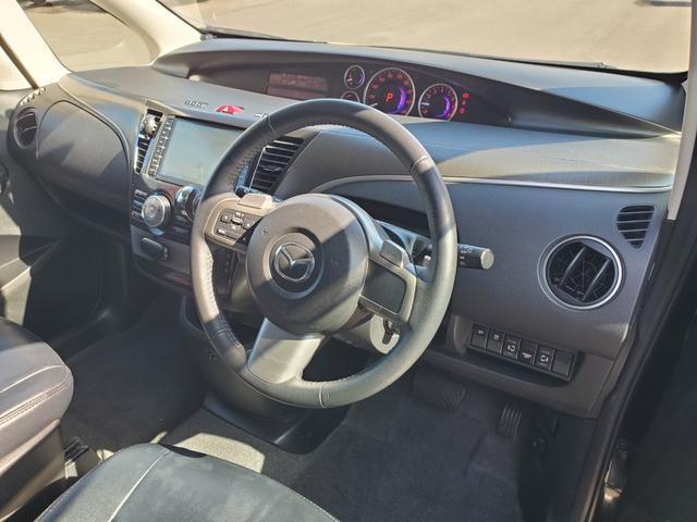 ビアンテ グランツ－スカイアクティブ　純正ナビ　フルセグ　バックカメラ　ＥＴＣ　Ｂｌｕｅｔｏｏｔｈ　ＣＤ／ＤＶＤ　ドラレコ前後　両側電動スライドドア　アイドリングストップ　ＨＩＤヘッドライト　純正１６インチＡＷ　後席モニター（11枚目）