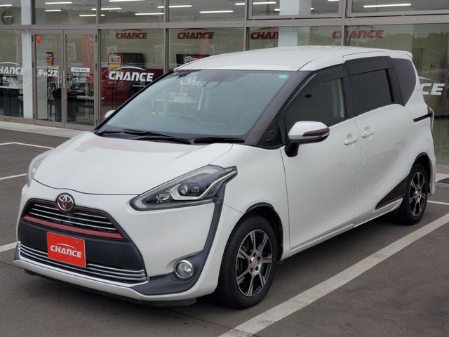 シエンタ Ｇ　純正ナビ　ＣＤ　ＤＶＤＢｌｕｅｔｏｏｔｈ　Ｂｌｕｅｔｏｏｔｈ　フルセグＴＶ　Ｂカメラ　ＥＴＣ　両側パワースライドドア　社外１５インチアルミホイール　プッシュスタート　衝突被害軽減ブレーキ　アイスト（3枚目）