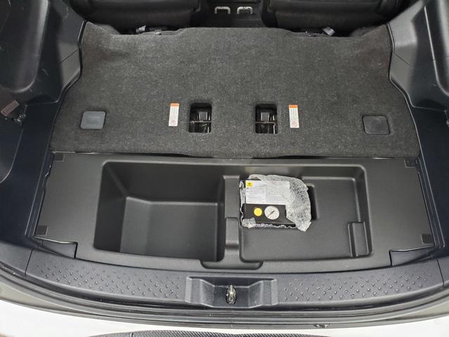シエンタ Ｇ　純正ナビ　ＣＤ　ＤＶＤＢｌｕｅｔｏｏｔｈ　Ｂｌｕｅｔｏｏｔｈ　フルセグＴＶ　Ｂカメラ　ＥＴＣ　両側パワースライドドア　社外１５インチアルミホイール　プッシュスタート　衝突被害軽減ブレーキ　アイスト（26枚目）