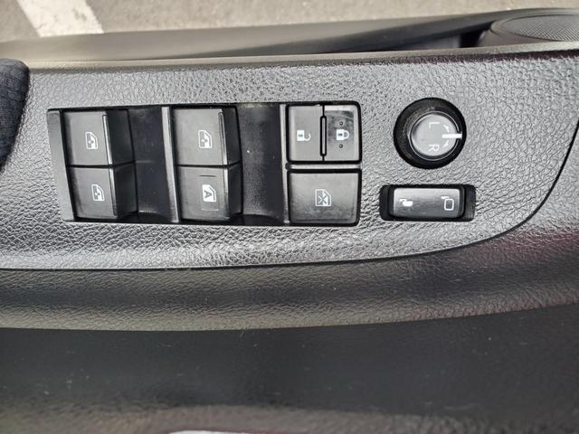 シエンタ Ｇ　純正ナビ　ＣＤ　ＤＶＤＢｌｕｅｔｏｏｔｈ　Ｂｌｕｅｔｏｏｔｈ　フルセグＴＶ　Ｂカメラ　ＥＴＣ　両側パワースライドドア　社外１５インチアルミホイール　プッシュスタート　衝突被害軽減ブレーキ　アイスト（42枚目）