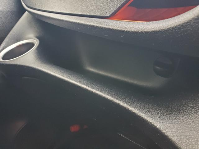 シエンタ Ｇ　純正ナビ　ＣＤ　ＤＶＤＢｌｕｅｔｏｏｔｈ　Ｂｌｕｅｔｏｏｔｈ　フルセグＴＶ　Ｂカメラ　ＥＴＣ　両側パワースライドドア　社外１５インチアルミホイール　プッシュスタート　衝突被害軽減ブレーキ　アイスト（48枚目）