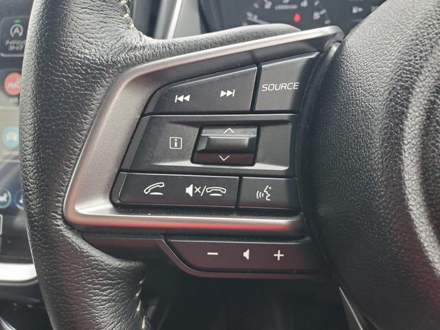 インプレッサ ＳＴ　ナビ　フルセグ　全方位カメラ　ＥＴＣ　Ｂｌｕｅｔｏｏｔｈ　クルーズコントロール　オートライト　シートヒーター　ドラレコ前　純正１７インチアルミホイール（18枚目）