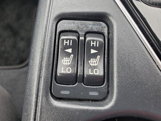 インプレッサ ＳＴ　ナビ　フルセグ　全方位カメラ　ＥＴＣ　Ｂｌｕｅｔｏｏｔｈ　クルーズコントロール　オートライト　シートヒーター　ドラレコ前　純正１７インチアルミホイール（27枚目）