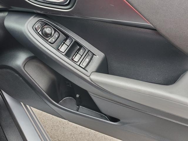 インプレッサ ＳＴ　ナビ　フルセグ　全方位カメラ　ＥＴＣ　Ｂｌｕｅｔｏｏｔｈ　クルーズコントロール　オートライト　シートヒーター　ドラレコ前　純正１７インチアルミホイール（45枚目）