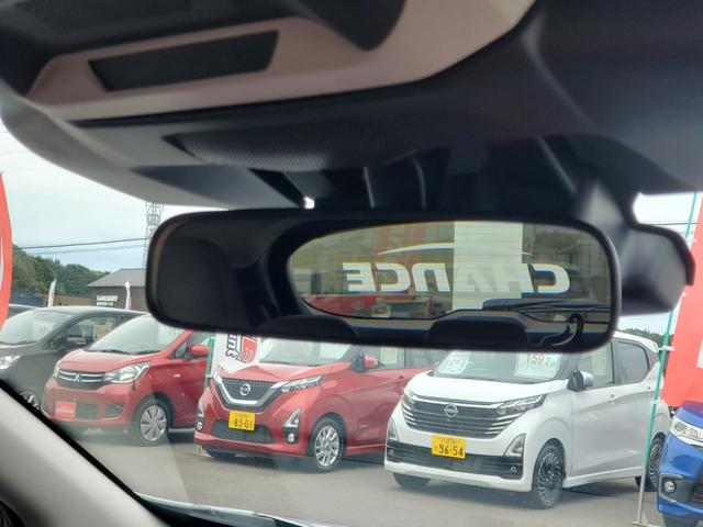 インプレッサ ＳＴ　ナビ　フルセグ　全方位カメラ　ＥＴＣ　Ｂｌｕｅｔｏｏｔｈ　クルーズコントロール　オートライト　シートヒーター　ドラレコ前　純正１７インチアルミホイール（46枚目）
