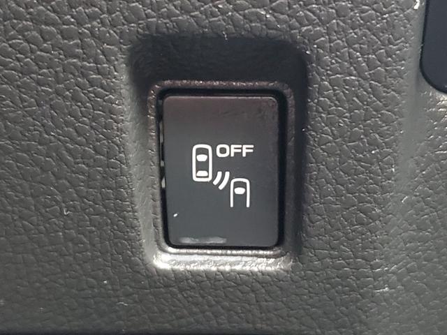 レヴォーグ １．６ＧＴアイサイト　ナビ　フルセグ　バックカメラ　ＥＴＣ　Ｂｌｕｅｔｏｏｔｈ　ＣＤ／ＤＶＤ　クルーズコントロール　アイドリングストップ　ＢＳＭ　パワーシート　オートマチックハイビーム　純正１７インチアルミホイール（29枚目）