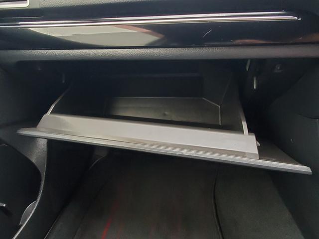 レヴォーグ １．６ＧＴアイサイト　ナビ　フルセグ　バックカメラ　ＥＴＣ　Ｂｌｕｅｔｏｏｔｈ　ＣＤ／ＤＶＤ　クルーズコントロール　アイドリングストップ　ＢＳＭ　パワーシート　オートマチックハイビーム　純正１７インチアルミホイール（34枚目）