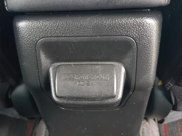 レヴォーグ １．６ＧＴアイサイト　ナビ　フルセグ　バックカメラ　ＥＴＣ　Ｂｌｕｅｔｏｏｔｈ　ＣＤ／ＤＶＤ　クルーズコントロール　アイドリングストップ　ＢＳＭ　パワーシート　オートマチックハイビーム　純正１７インチアルミホイール（43枚目）