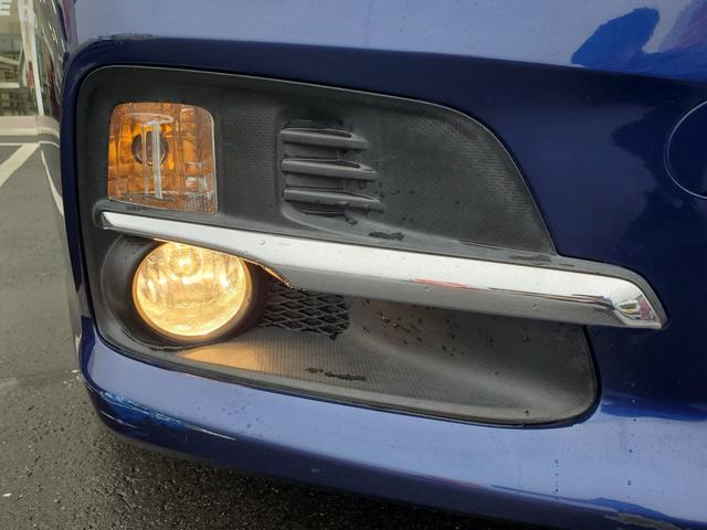 レヴォーグ １．６ＧＴアイサイト　ナビ　フルセグ　バックカメラ　ＥＴＣ　Ｂｌｕｅｔｏｏｔｈ　ＣＤ／ＤＶＤ　クルーズコントロール　アイドリングストップ　ＢＳＭ　パワーシート　オートマチックハイビーム　純正１７インチアルミホイール（60枚目）