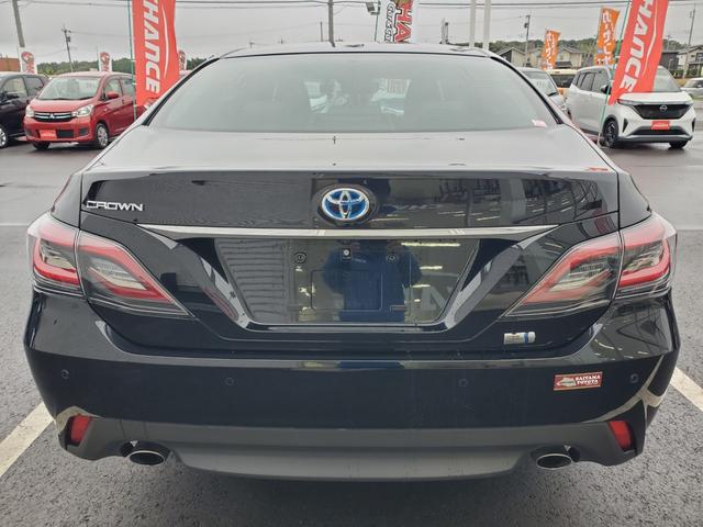 TOYOTA CROWN HYBRID S