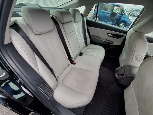 TOYOTA CROWN HYBRID S