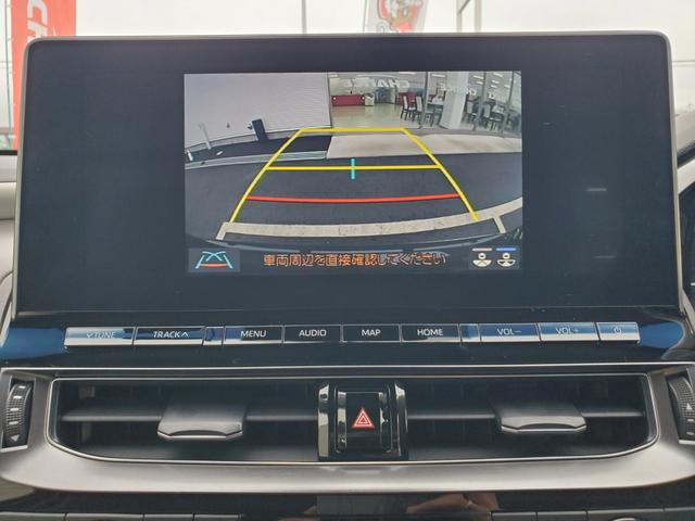 TOYOTA CROWN HYBRID S