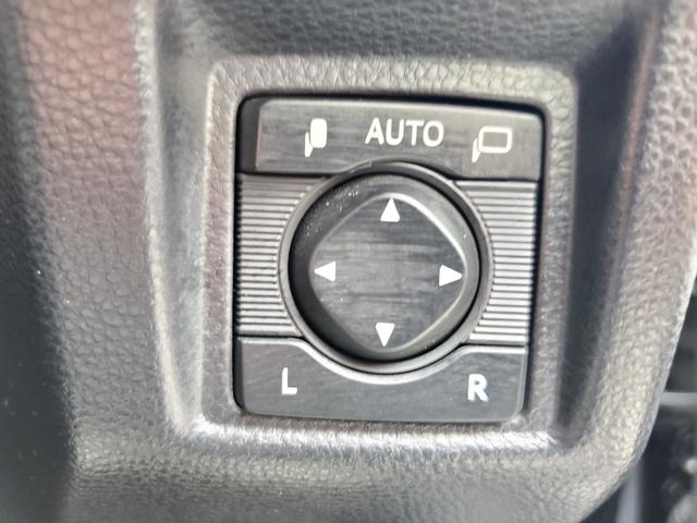 TOYOTA CROWN HYBRID S