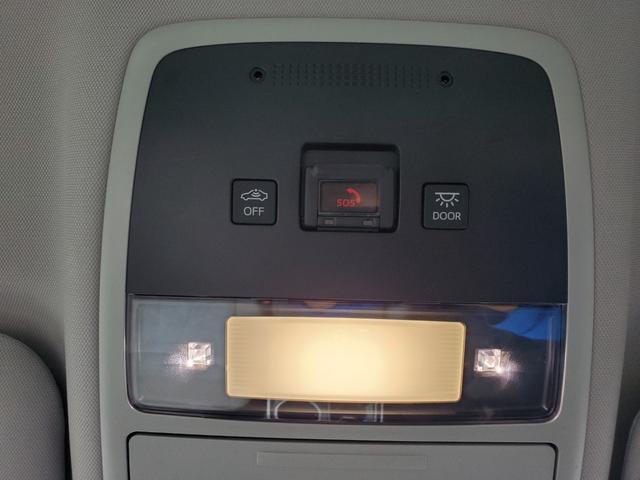 TOYOTA CROWN HYBRID S