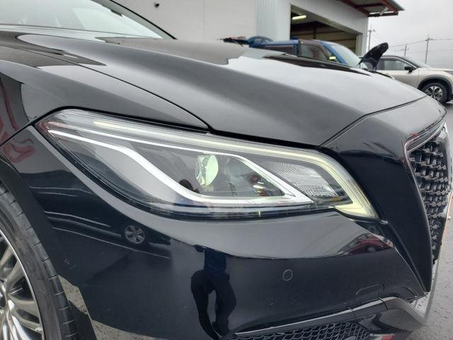 TOYOTA CROWN HYBRID S