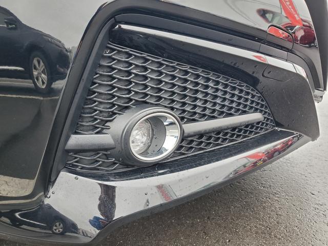 TOYOTA CROWN HYBRID S